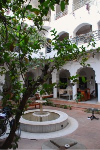 Inn Seventh Heaven courtyard, Pushkar, Rajasthan, India