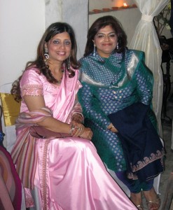Women in saris and Indian clothes in Delhi, India