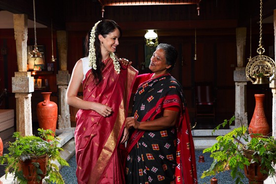 Trying on a sari: Homestay is the ideal way to experience travel in India