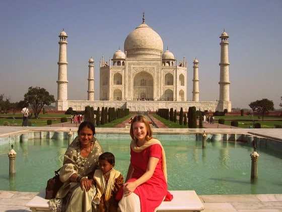 Mariellen Ward at Taj Mahal in India