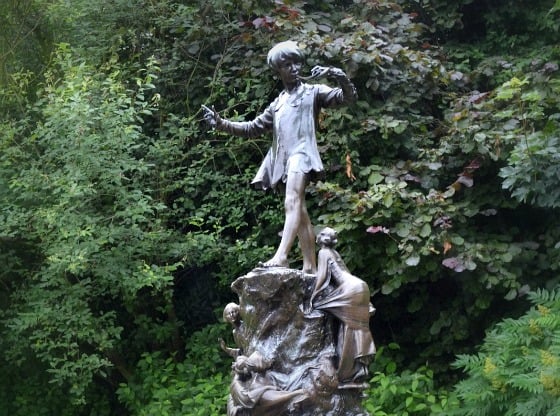 Peter Pan statue in Kensington Park, London