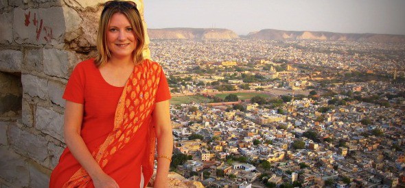 Mariellen Ward, MW, Delhi, India, travel, Qutab Minar, woman, female, solo