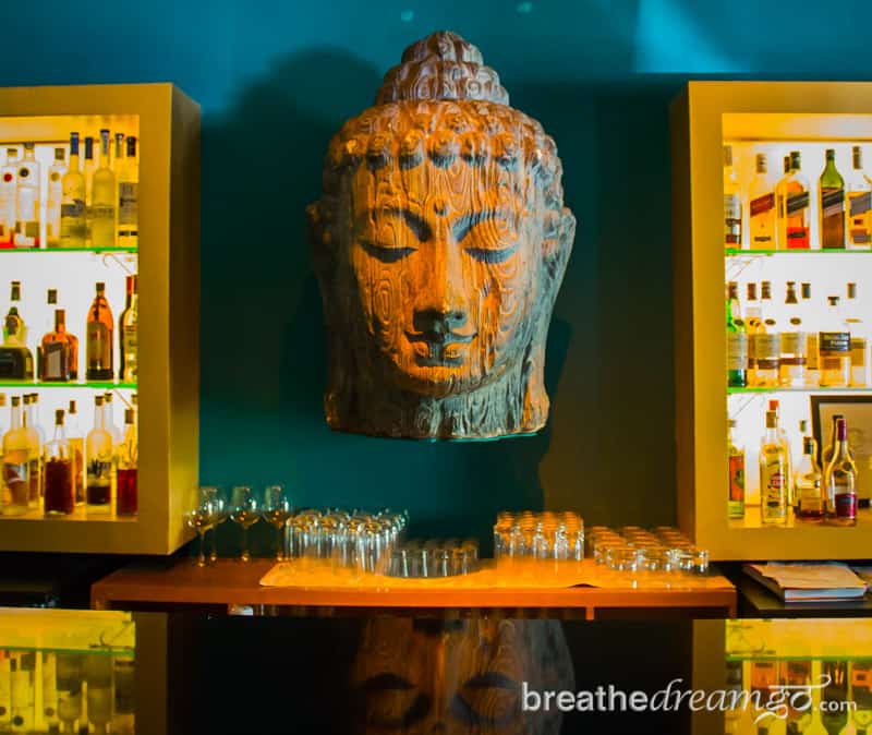 Goa, restaurant, travel, culture, attractions, India, bar