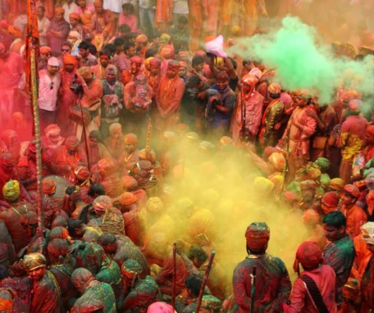 The Holi Festival: How to celebrate Holi in India