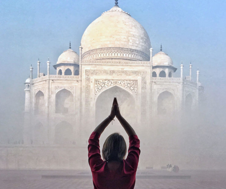 Mariellen Ward at Taj Mahal, India