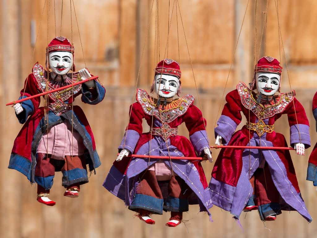 Myanmar travel photo: puppets