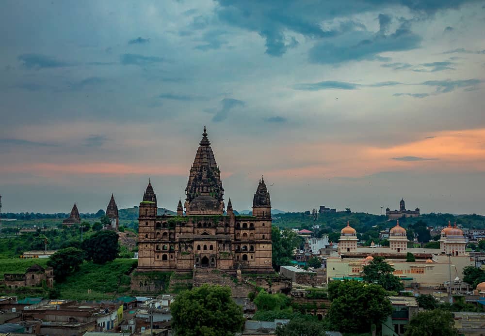 Chaturbhuj Temple, Orchha