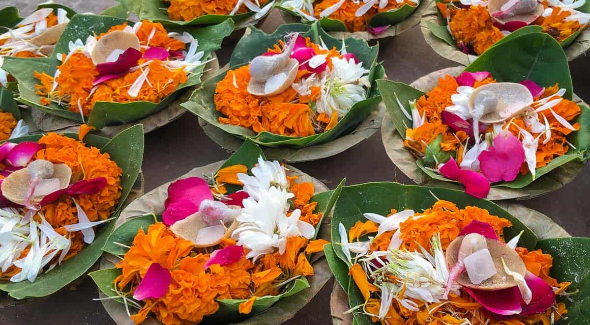 Flower diyas used for puja in Rishikesh