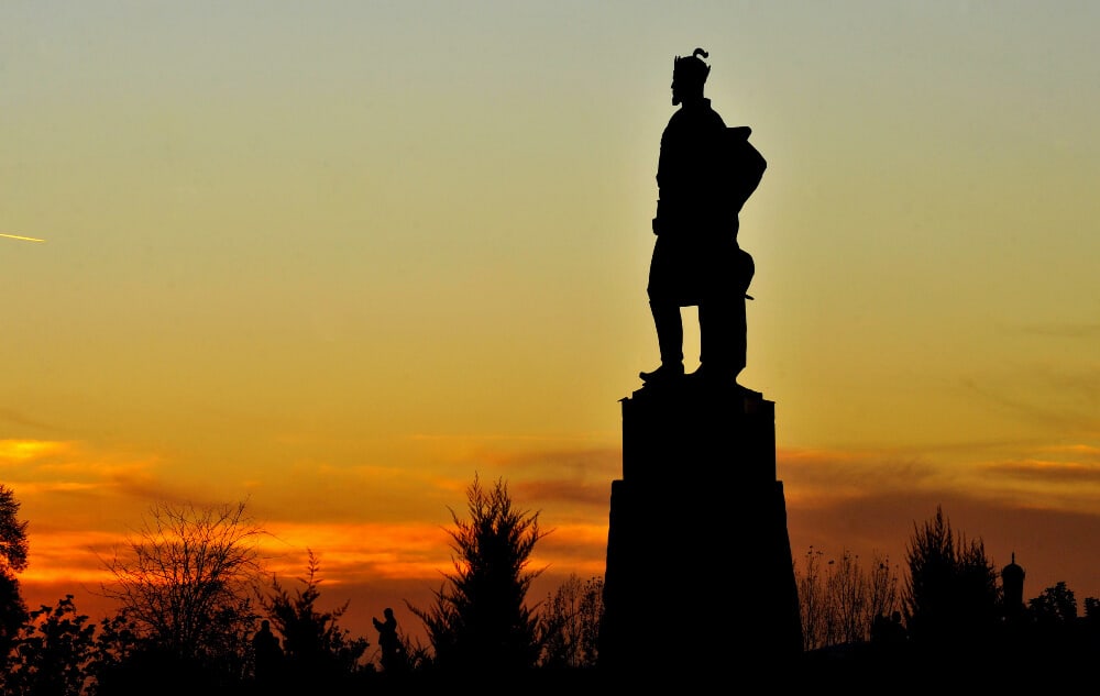 statue in Uzbekistan at dusk