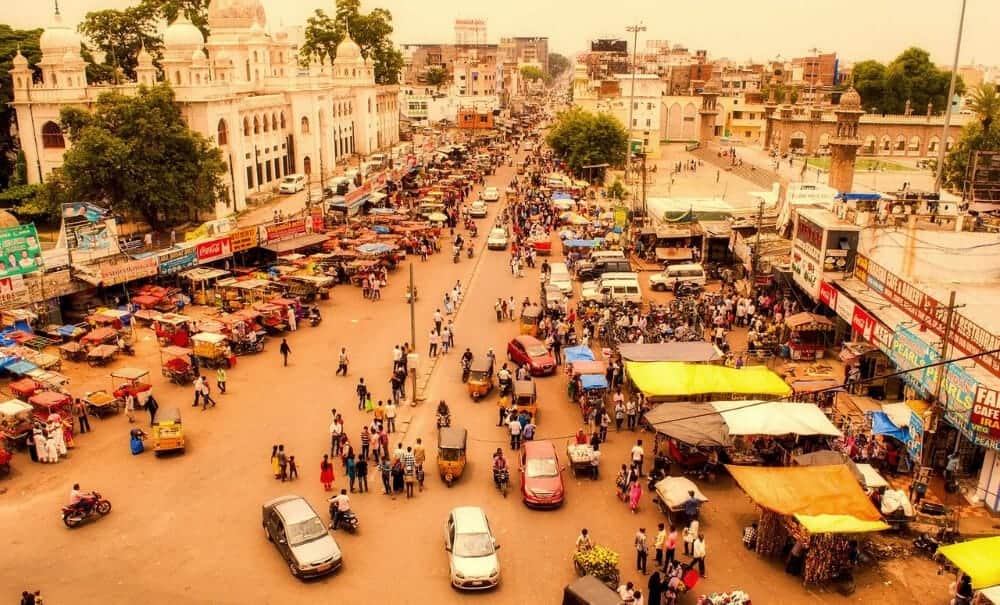 Commercial street in Hyderbad, a business and IT center in India