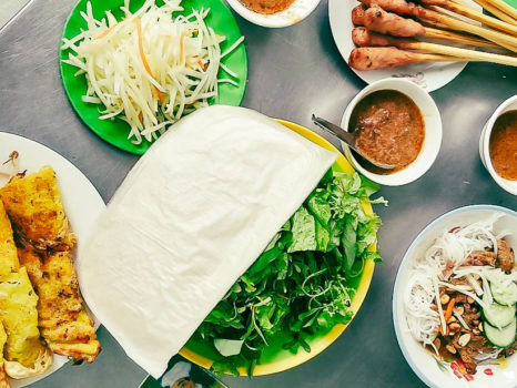 Banh xeo nem loi Vietnam street food