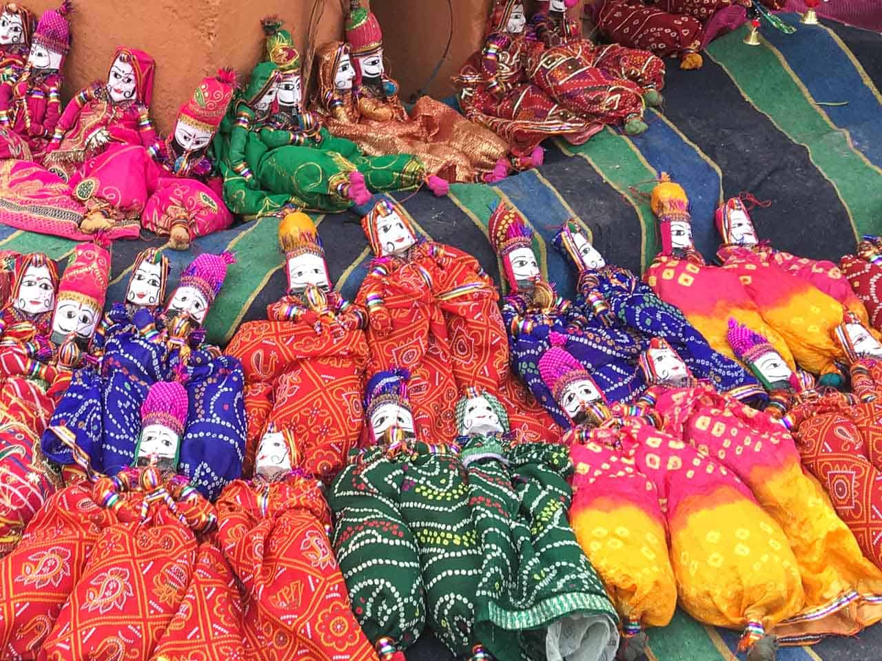 Kathputlis are puppets from Rajasthan