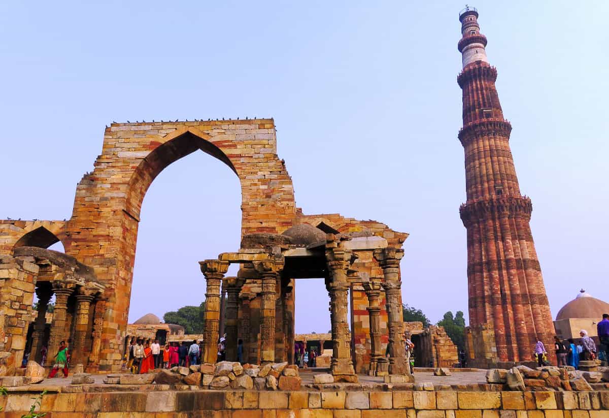 Qutb Minar is a UNESCO World Heritage site of India