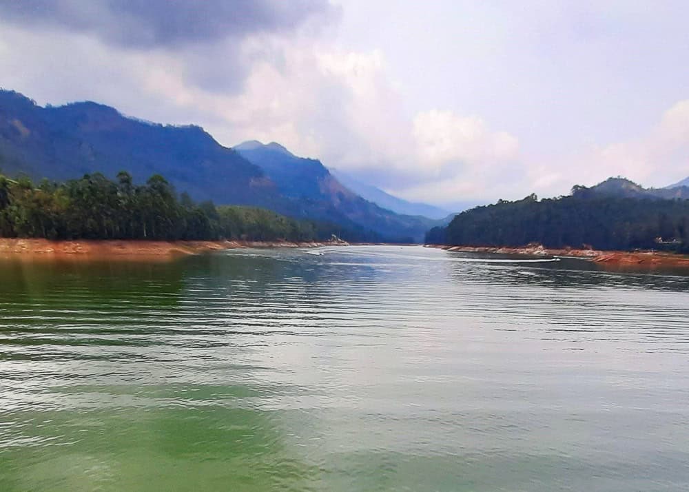 Echo point in Kerala